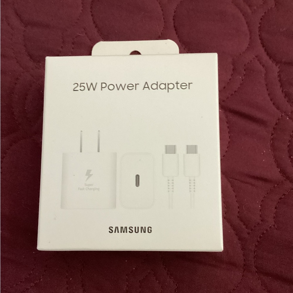 Samsung Charger and USB-C Cable in White